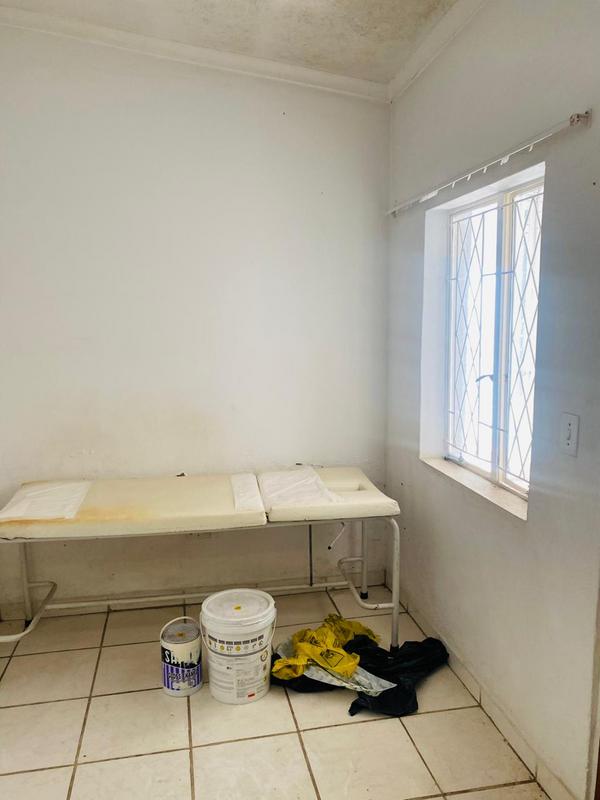 To Let 1 Bedroom Property for Rent in Kensington Gauteng