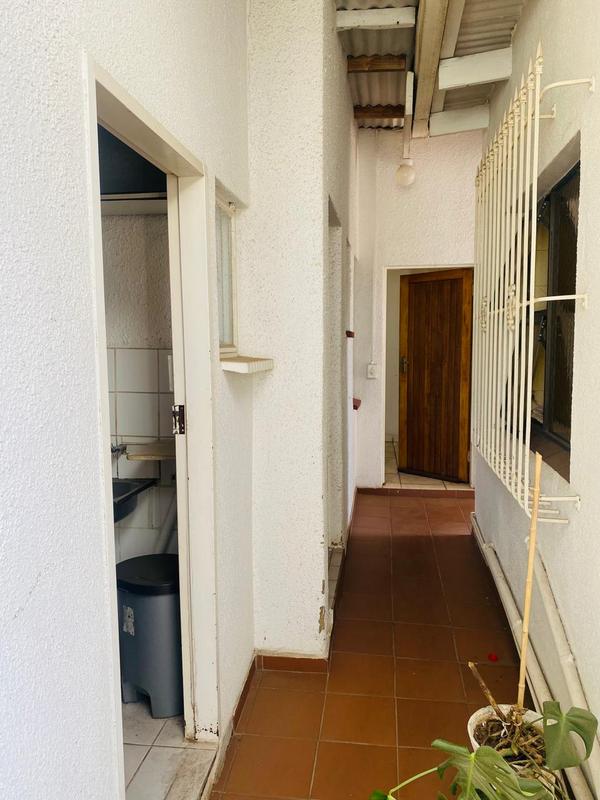 To Let 1 Bedroom Property for Rent in Kensington Gauteng