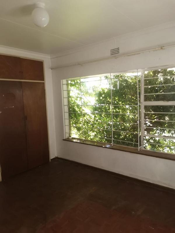 To Let 4 Bedroom Property for Rent in Meredale Gauteng