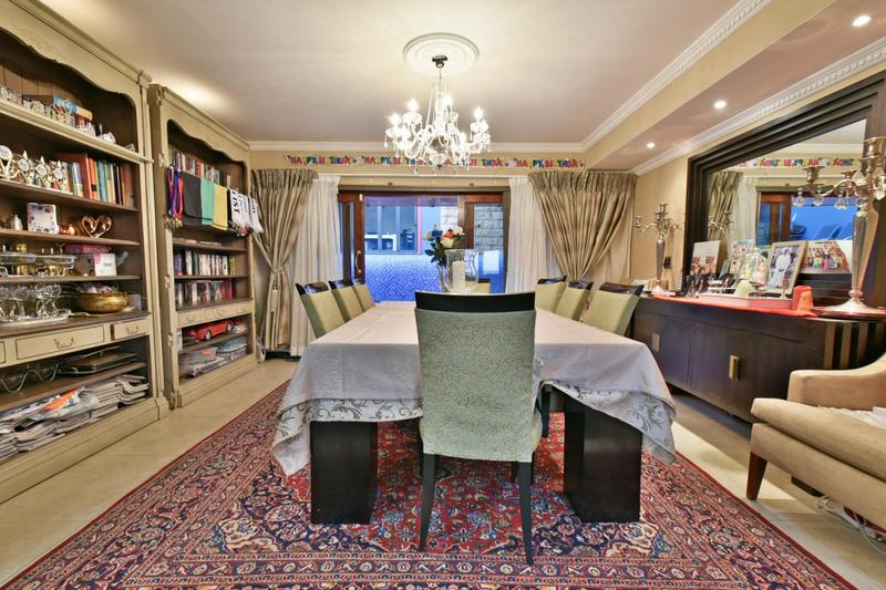 6 Bedroom Property for Sale in Glenvista Gauteng
