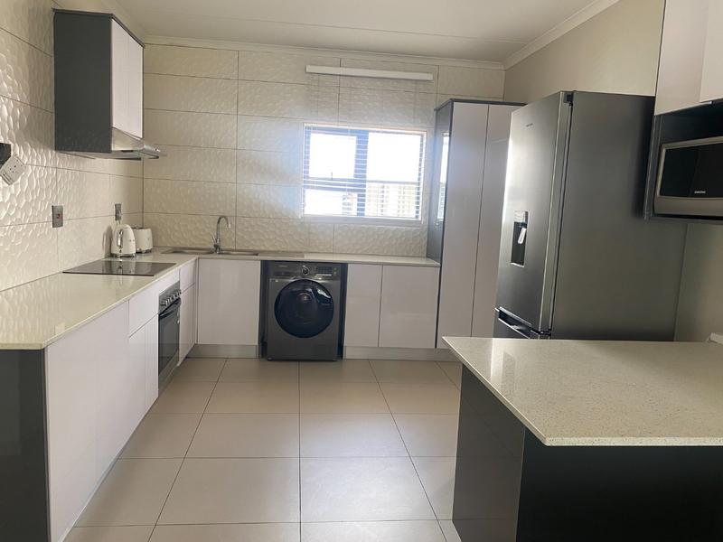To Let 2 Bedroom Property for Rent in The View Gauteng