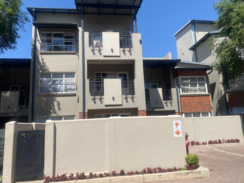 To Let 2 Bedroom Property for Rent in Lonehill Gauteng