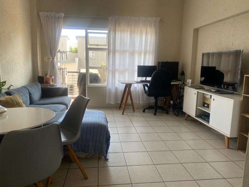 To Let 2 Bedroom Property for Rent in Lonehill Gauteng