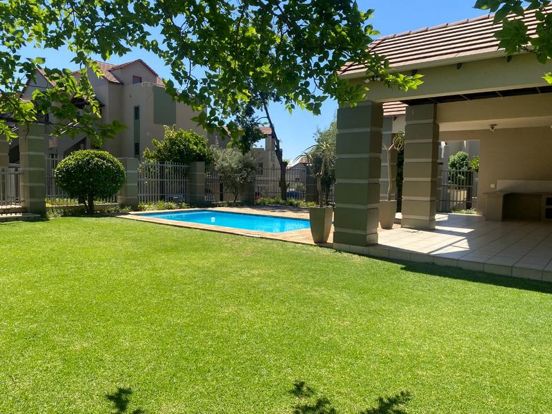 1 Bedroom Property for Sale in Broadacres Gauteng
