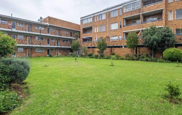 1 Bedroom Property for Sale in Malvern East Gauteng