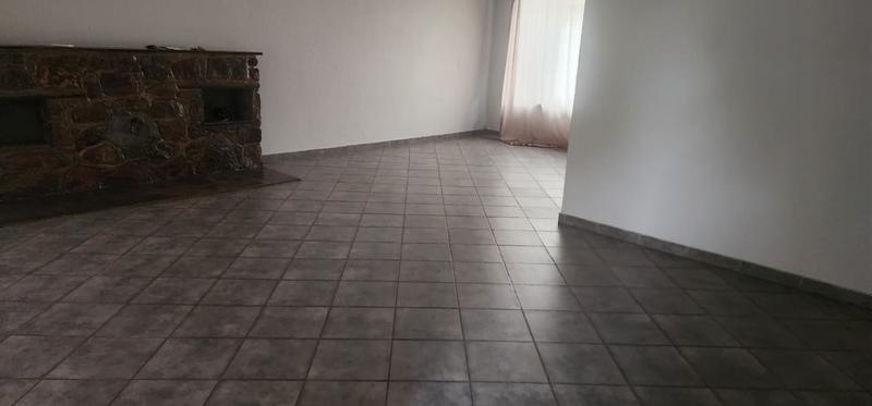 To Let 3 Bedroom Property for Rent in Elspark Gauteng