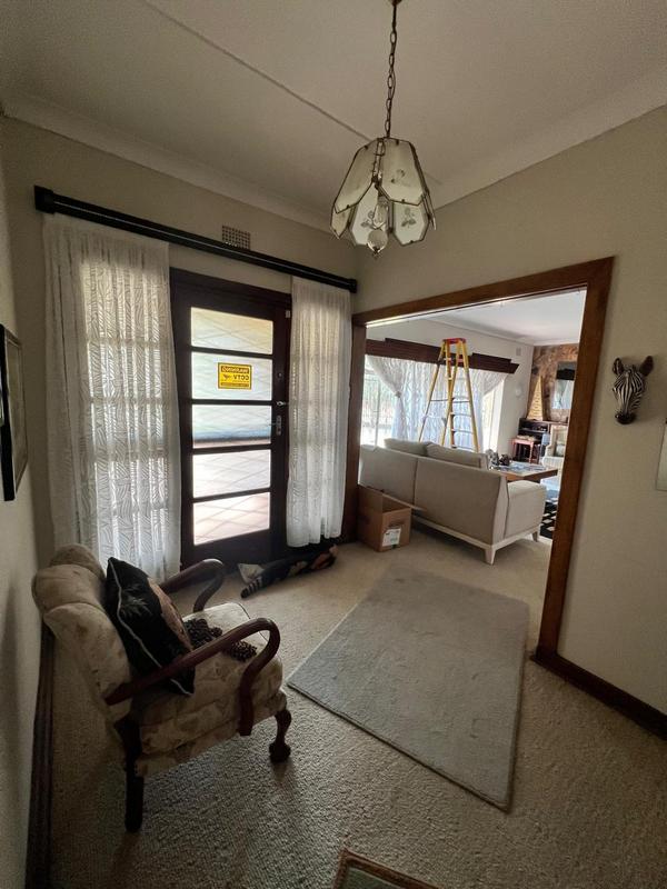 To Let 4 Bedroom Property for Rent in Selcourt Gauteng