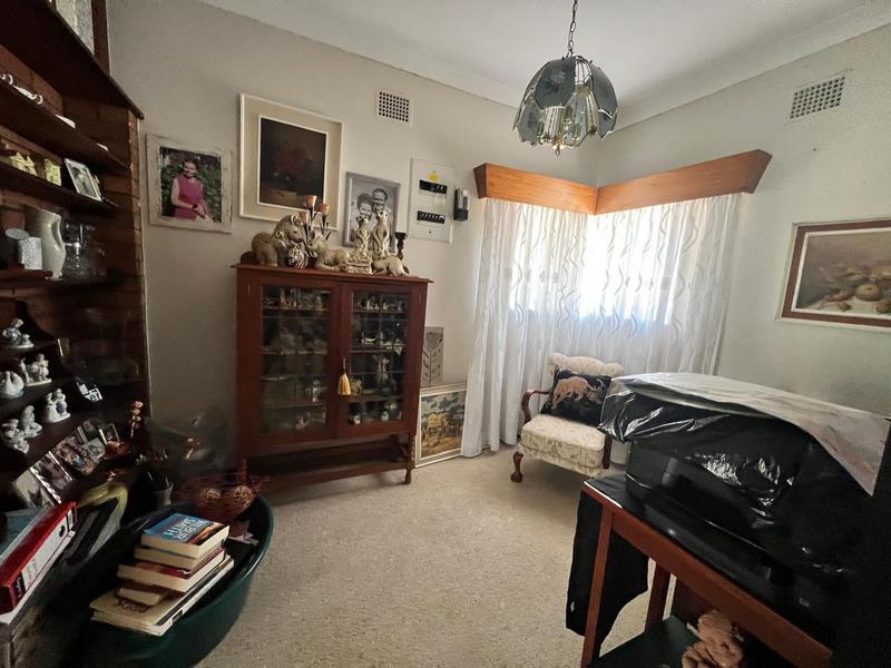 To Let 4 Bedroom Property for Rent in Selcourt Gauteng