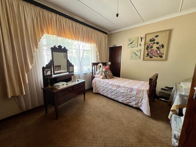 To Let 4 Bedroom Property for Rent in Selcourt Gauteng