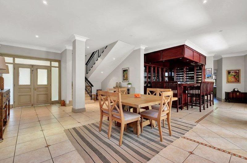 To Let 4 Bedroom Property for Rent in Dainfern Golf Estate Gauteng