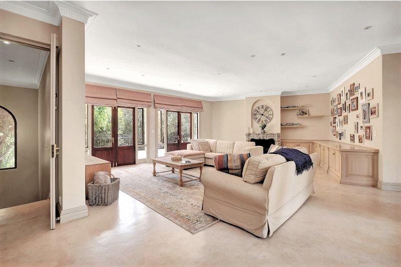 To Let 4 Bedroom Property for Rent in Dainfern Golf Estate Gauteng