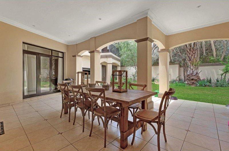 To Let 4 Bedroom Property for Rent in Dainfern Golf Estate Gauteng
