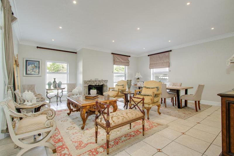 To Let 4 Bedroom Property for Rent in Dainfern Golf Estate Gauteng