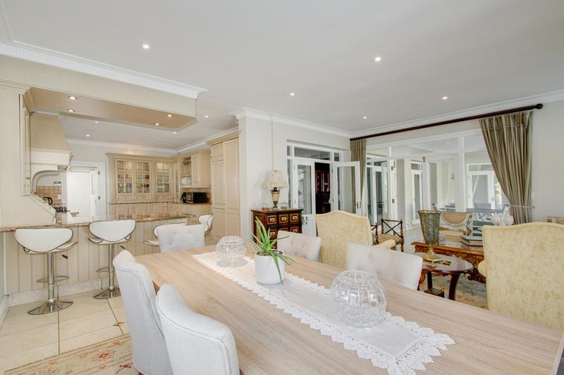 To Let 4 Bedroom Property for Rent in Dainfern Golf Estate Gauteng