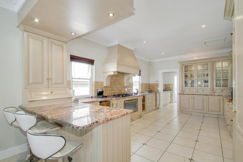 To Let 4 Bedroom Property for Rent in Dainfern Golf Estate Gauteng
