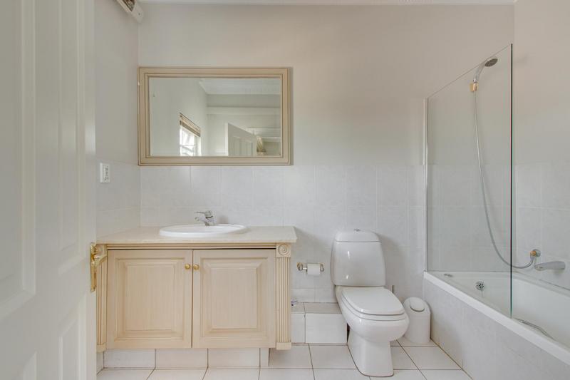 To Let 4 Bedroom Property for Rent in Dainfern Golf Estate Gauteng