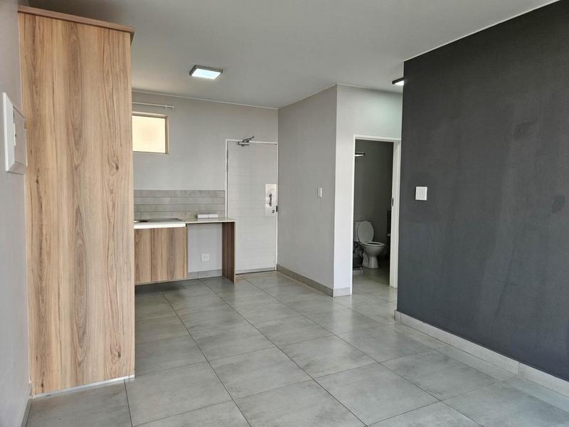 To Let 1 Bedroom Property for Rent in Shere Gauteng