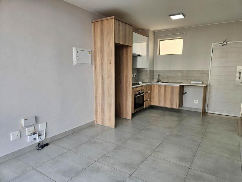 To Let 1 Bedroom Property for Rent in Shere Gauteng