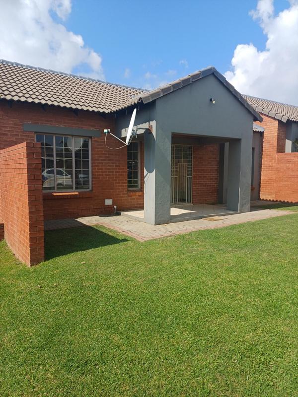 3 Bedroom Property for Sale in Stone Ridge Gauteng