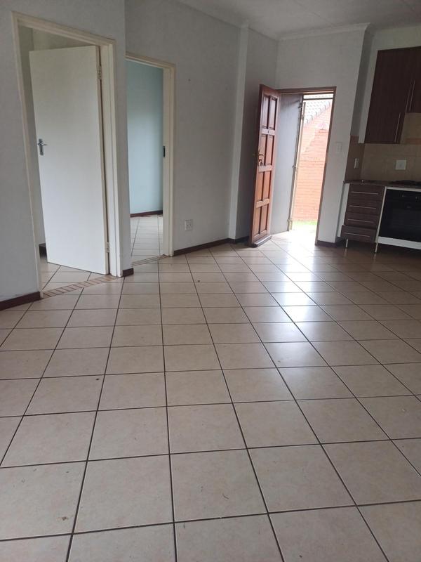 3 Bedroom Property for Sale in Stone Ridge Gauteng