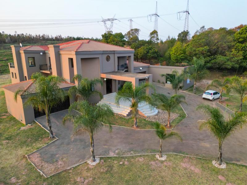 5 Bedroom Property for Sale in Rietvlei View Gauteng