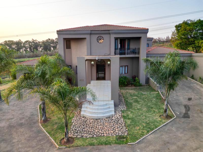 5 Bedroom Property for Sale in Rietvlei View Gauteng
