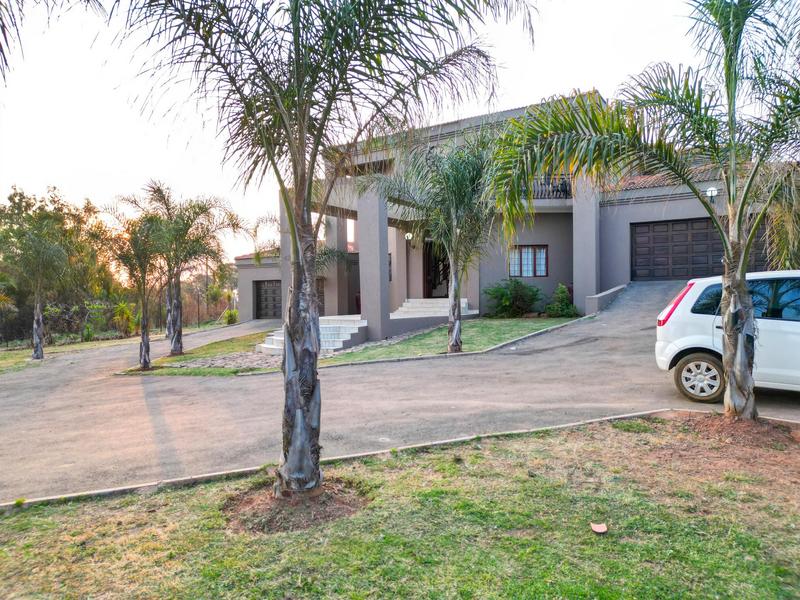 5 Bedroom Property for Sale in Rietvlei View Gauteng