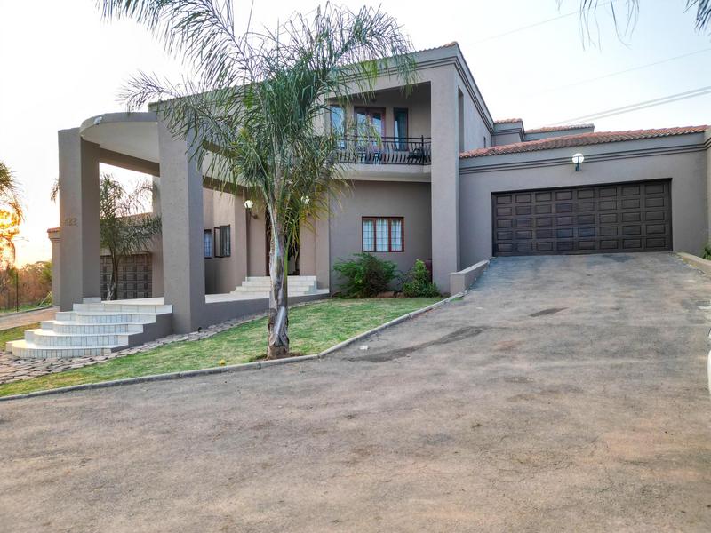 5 Bedroom Property for Sale in Rietvlei View Gauteng
