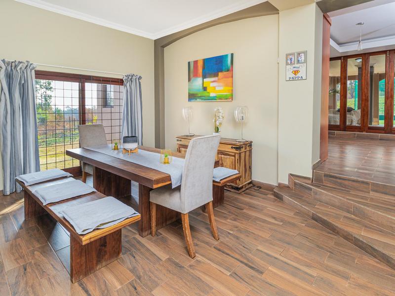 5 Bedroom Property for Sale in Rietvlei View Gauteng
