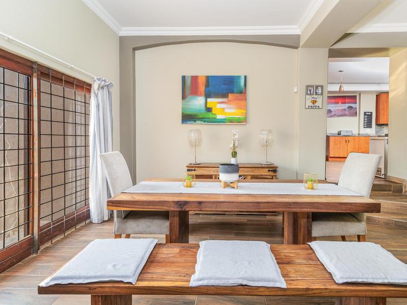 5 Bedroom Property for Sale in Rietvlei View Gauteng