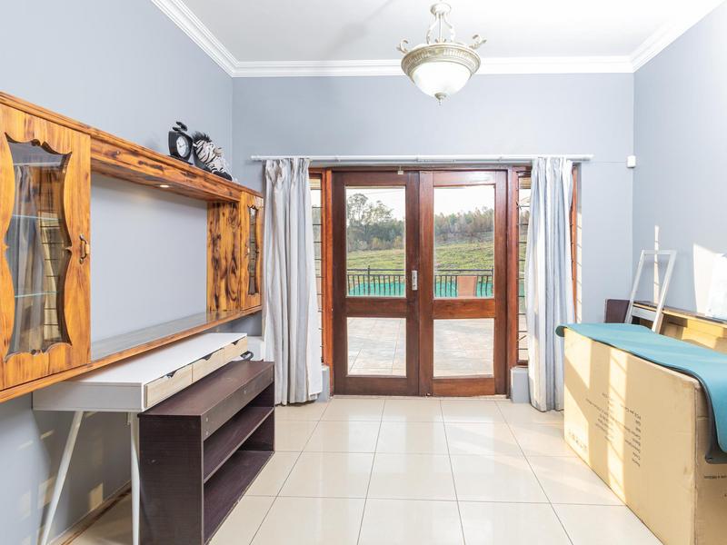 5 Bedroom Property for Sale in Rietvlei View Gauteng