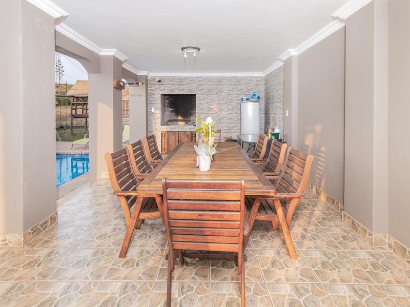 5 Bedroom Property for Sale in Rietvlei View Gauteng