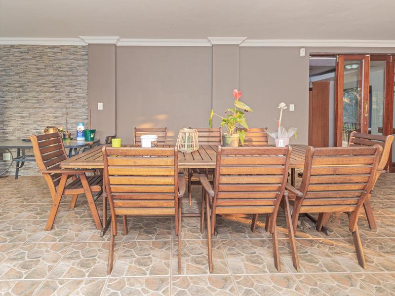 5 Bedroom Property for Sale in Rietvlei View Gauteng