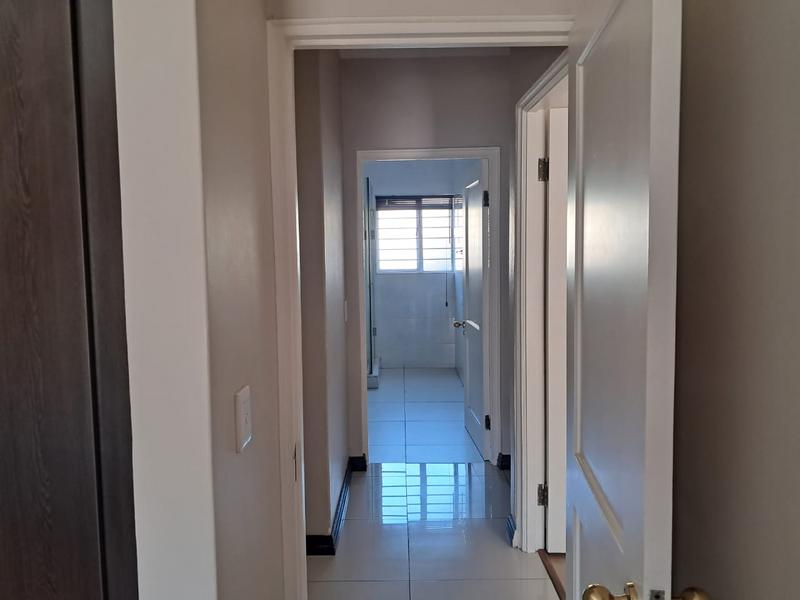 To Let 3 Bedroom Property for Rent in Sandown Gauteng