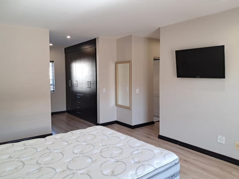 To Let 3 Bedroom Property for Rent in Sandown Gauteng