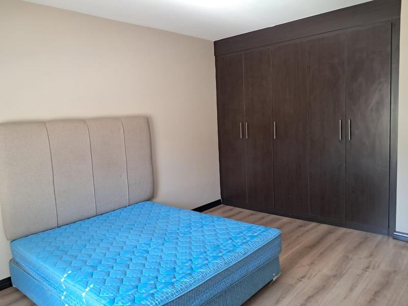 To Let 3 Bedroom Property for Rent in Sandown Gauteng