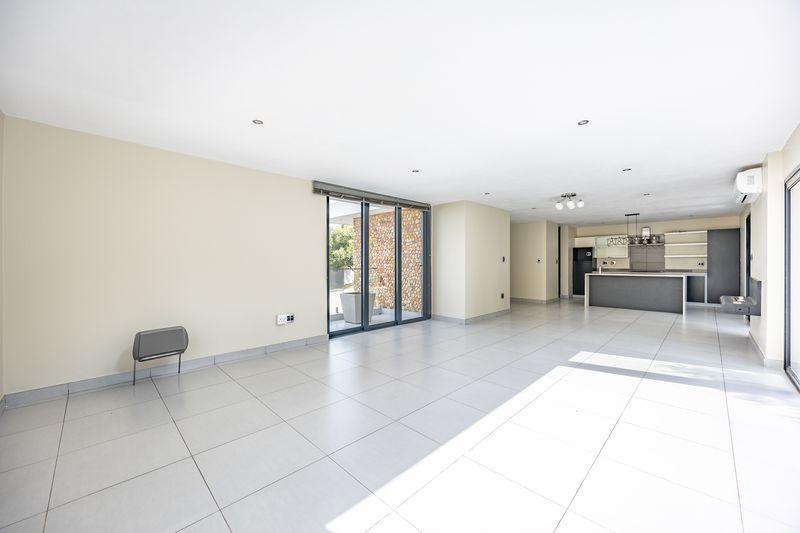 To Let 3 Bedroom Property for Rent in Waterkloof Ridge Gauteng