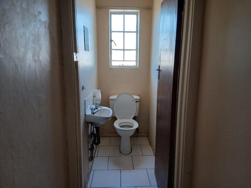 To Let 4 Bedroom Property for Rent in Selection Park Gauteng