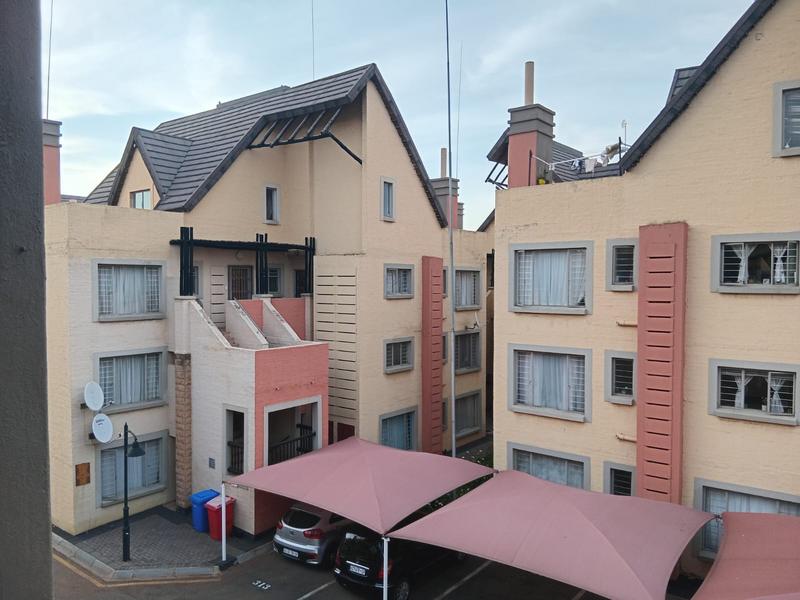 1 Bedroom Property for Sale in Clubview Gauteng