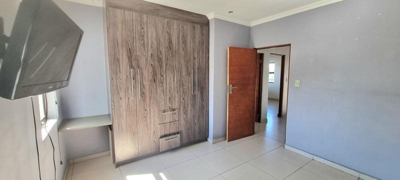 3 Bedroom Property for Sale in Eldoraigne Gauteng