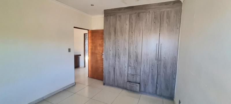 3 Bedroom Property for Sale in Eldoraigne Gauteng