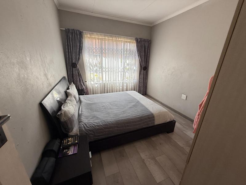 4 Bedroom Property for Sale in The Reeds Gauteng
