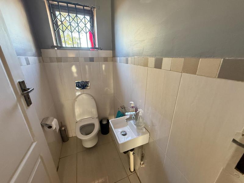 4 Bedroom Property for Sale in The Reeds Gauteng
