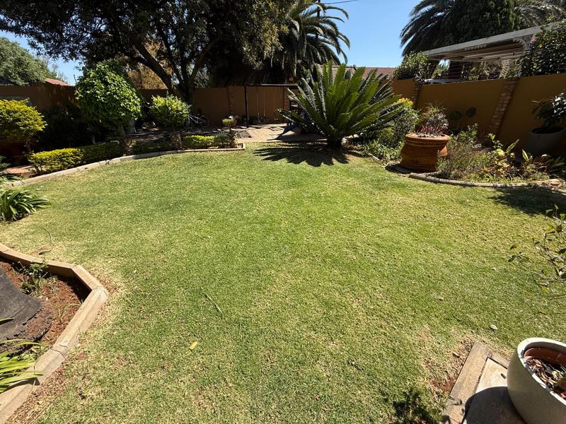 4 Bedroom Property for Sale in The Reeds Gauteng