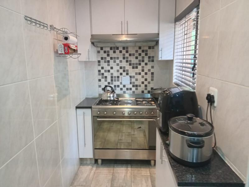 4 Bedroom Property for Sale in Wierda Park Gauteng