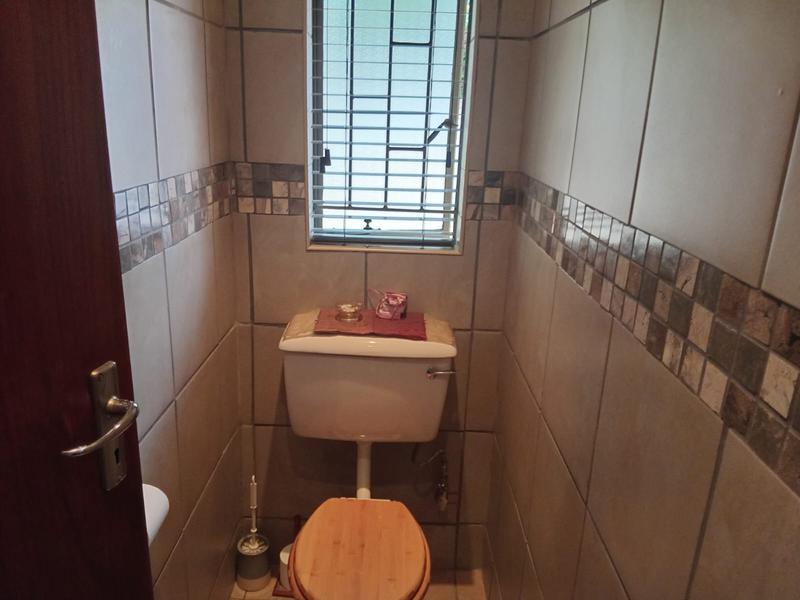 4 Bedroom Property for Sale in Wierda Park Gauteng
