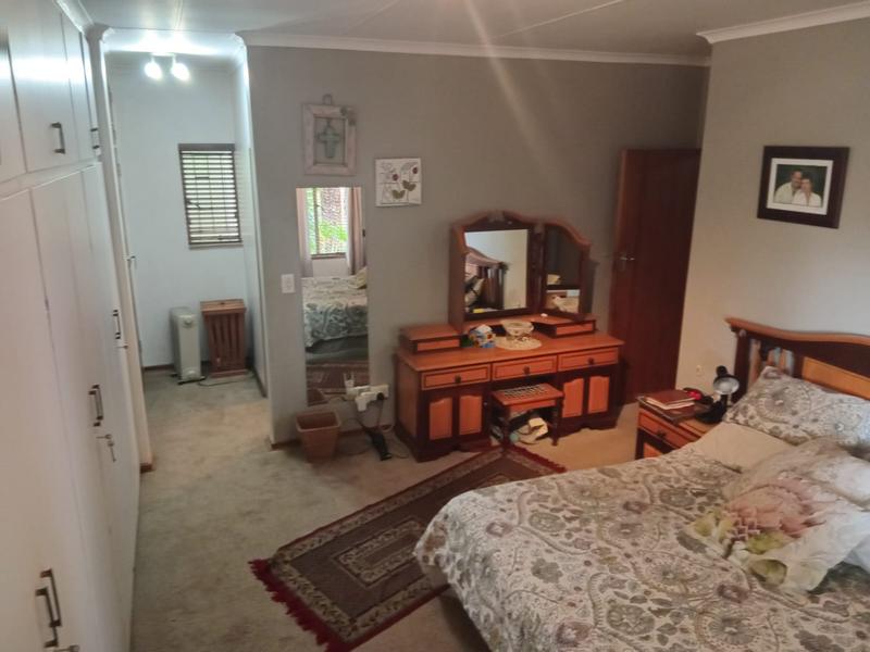 4 Bedroom Property for Sale in Wierda Park Gauteng