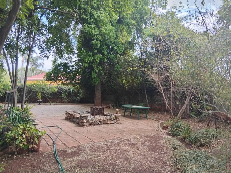 4 Bedroom Property for Sale in Wierda Park Gauteng