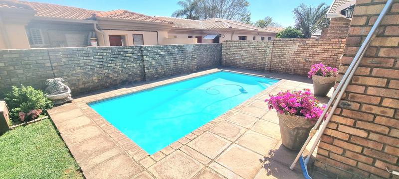 4 Bedroom Property for Sale in Amberfield Gauteng