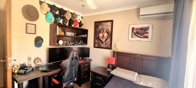 4 Bedroom Property for Sale in Amberfield Gauteng